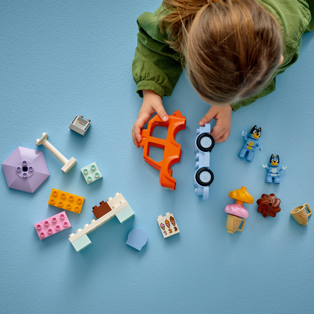 LEGO Duplo: Ice Cream Trip with Bluey (10458)