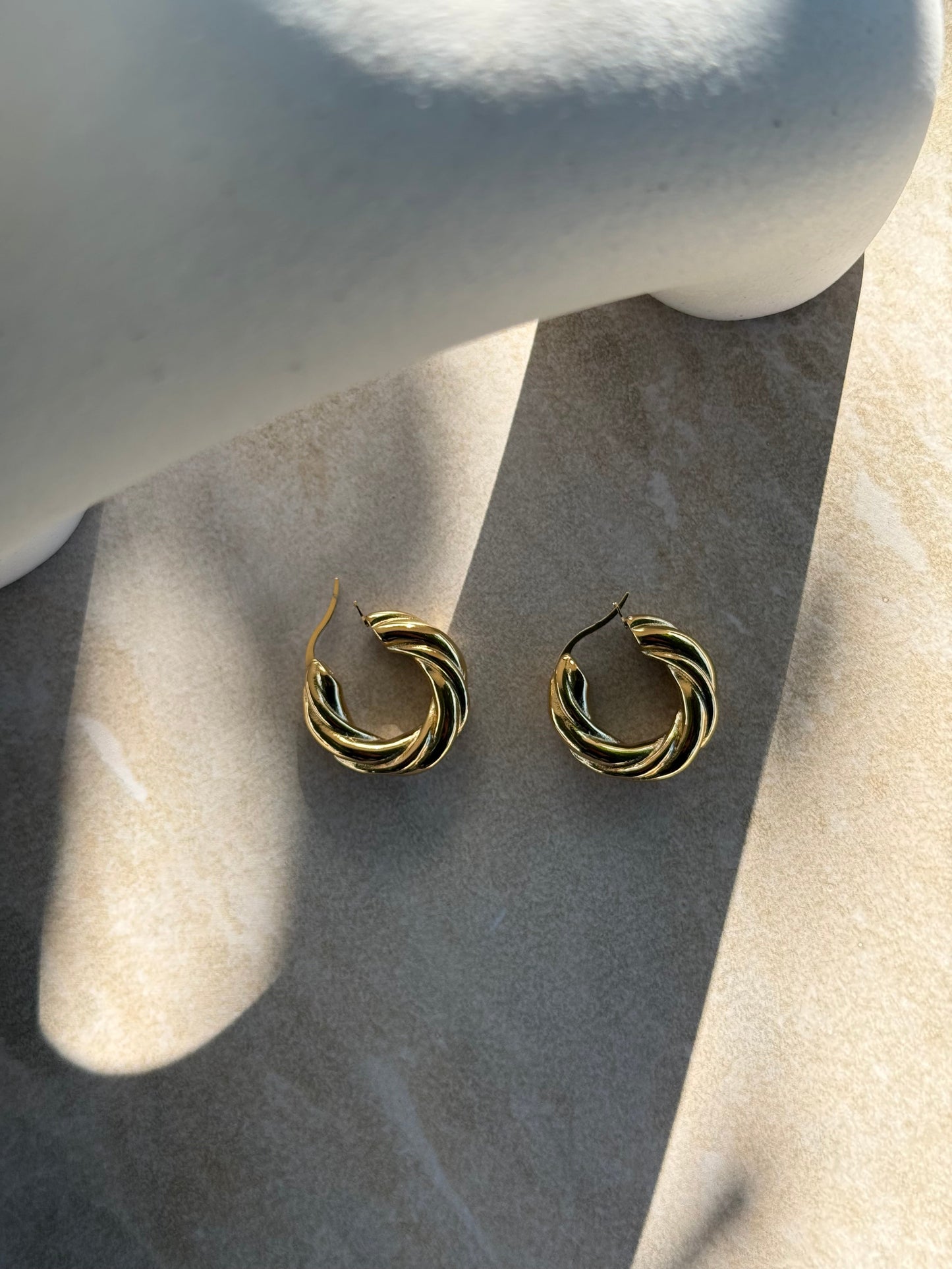 Tāwhirowhiro Gold Earrings