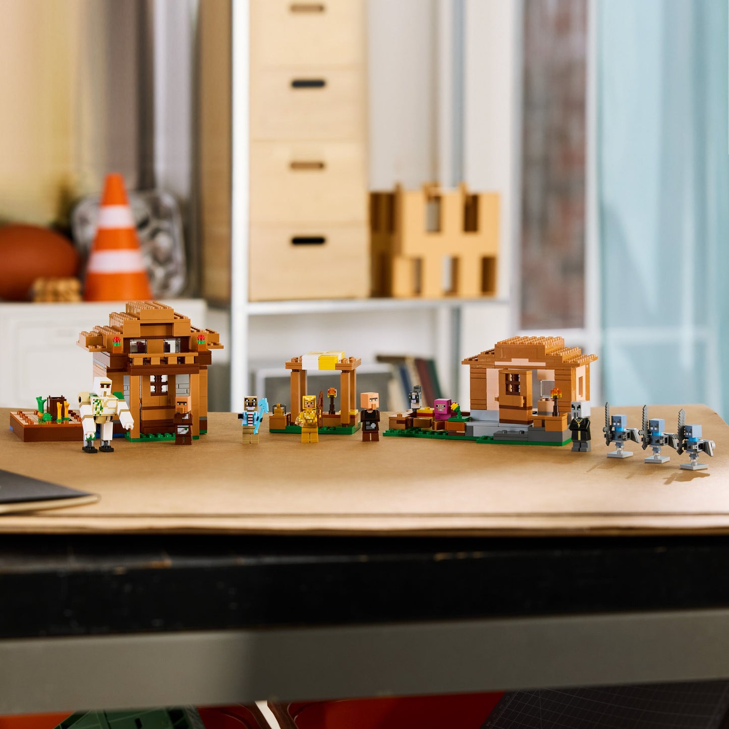 LEGO Minecraft: Evoker Village Attack (21596)