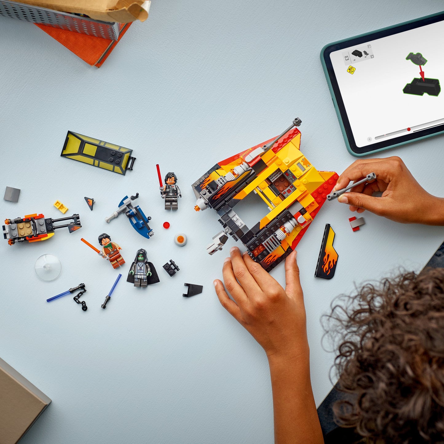 LEGO Star Wars: The Force Burner Snowspeeder (75414)