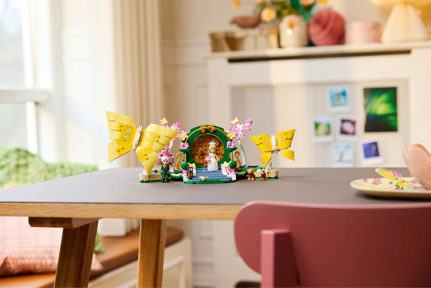 LEGO Wicked: Glindas Wedding Day (75688)