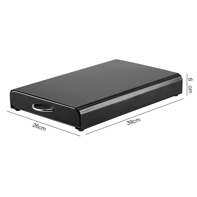 Non slip rubber grips under tray