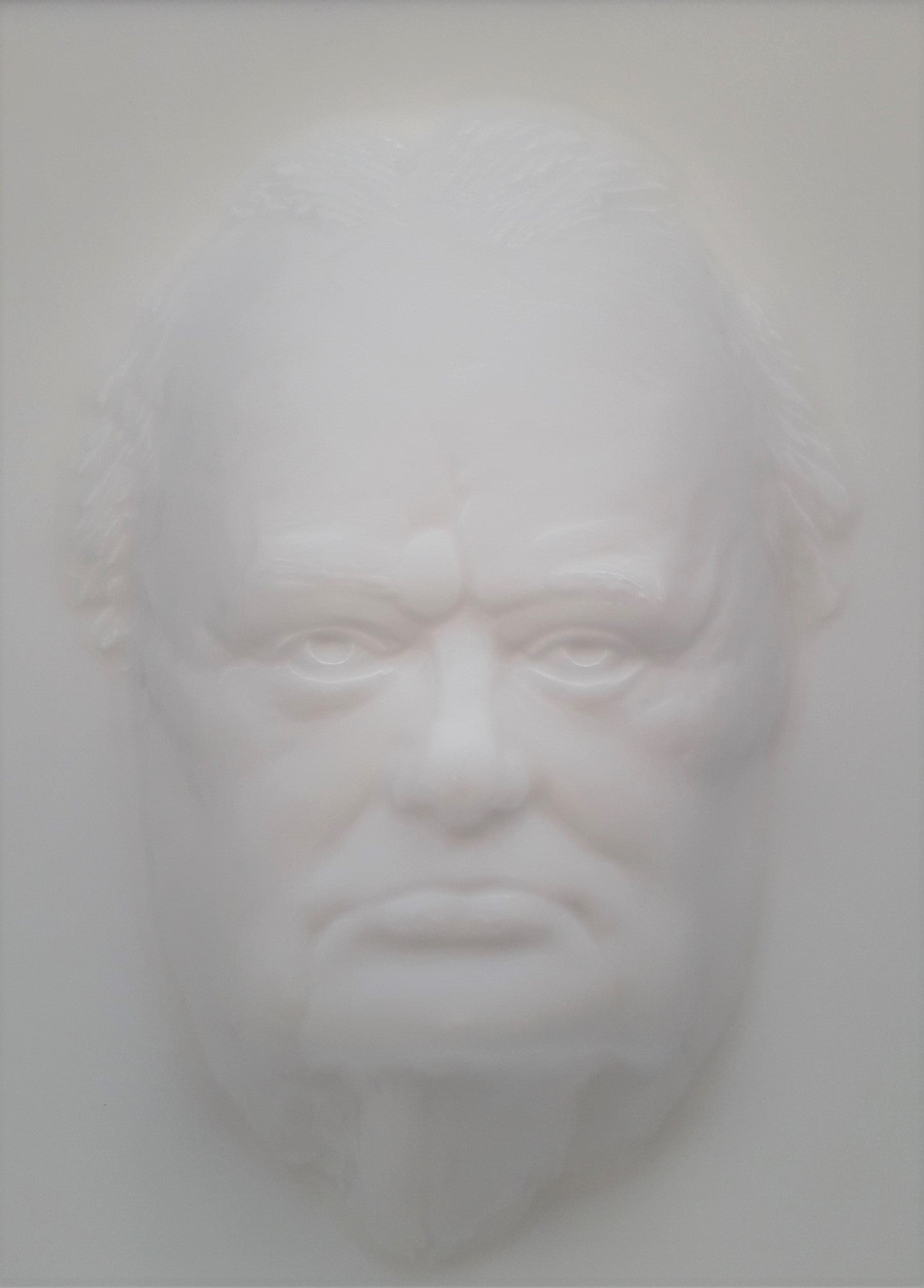 Churchill Following Face