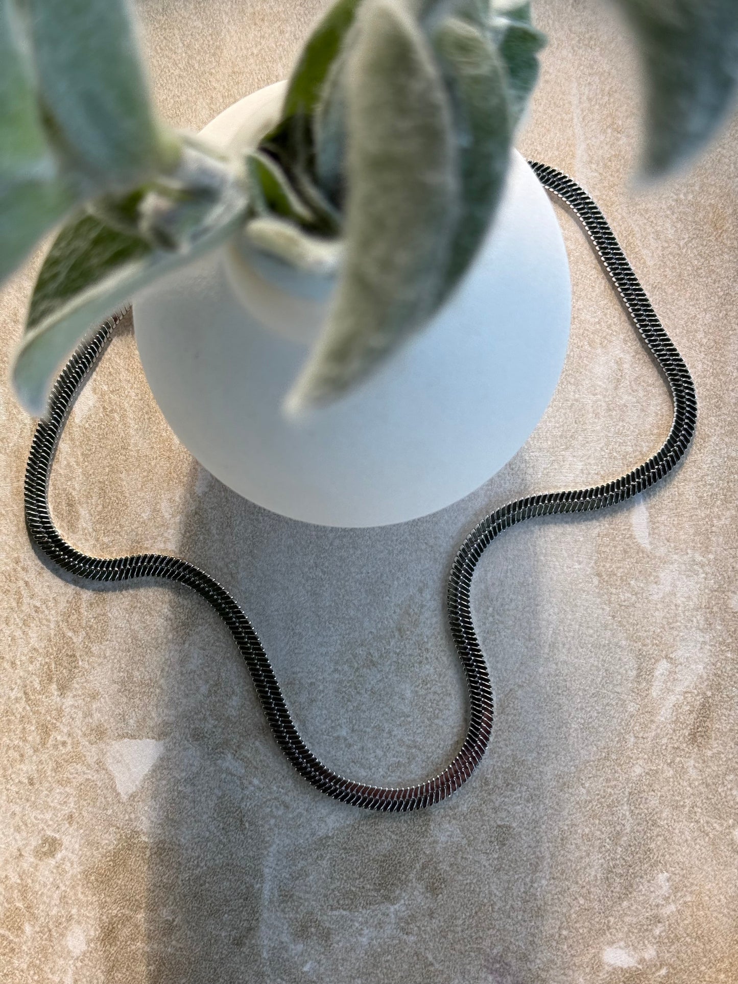 Kahuru Silver Blade Necklace