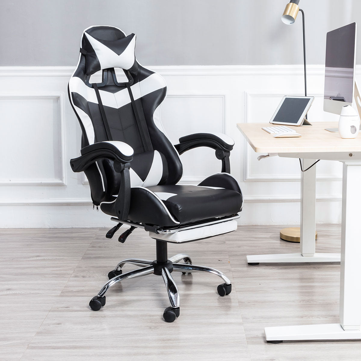 gaming chair with nylon wheels