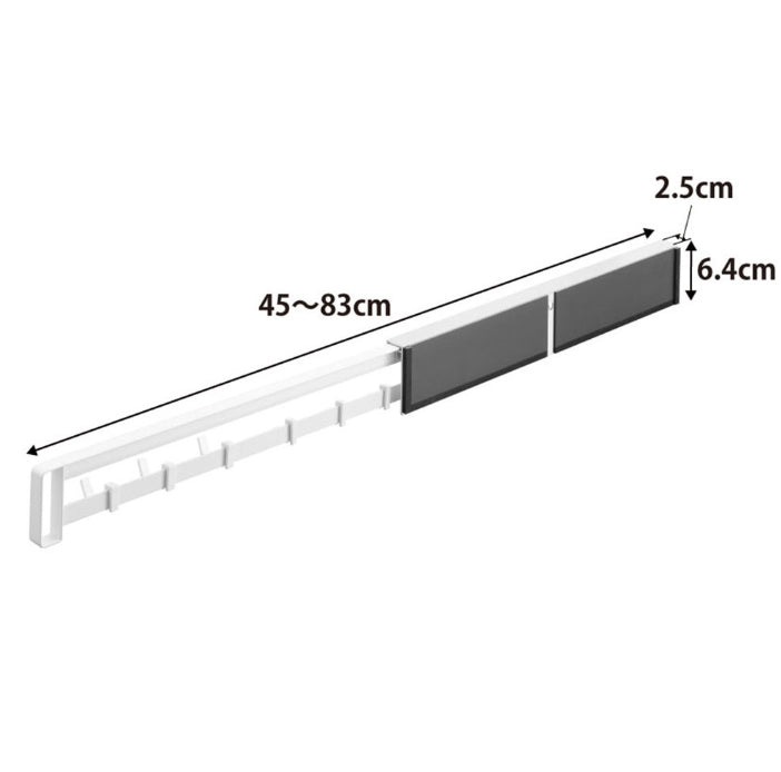 Retractable magnetic clip hook