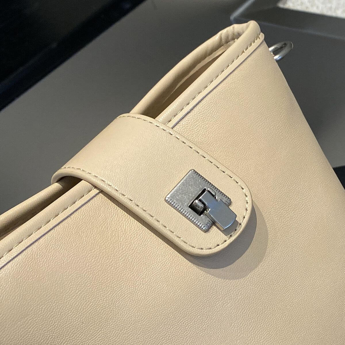 Retro Cube Cream Beige Leather Crossbody & Mini Bucket Shoulder Bag