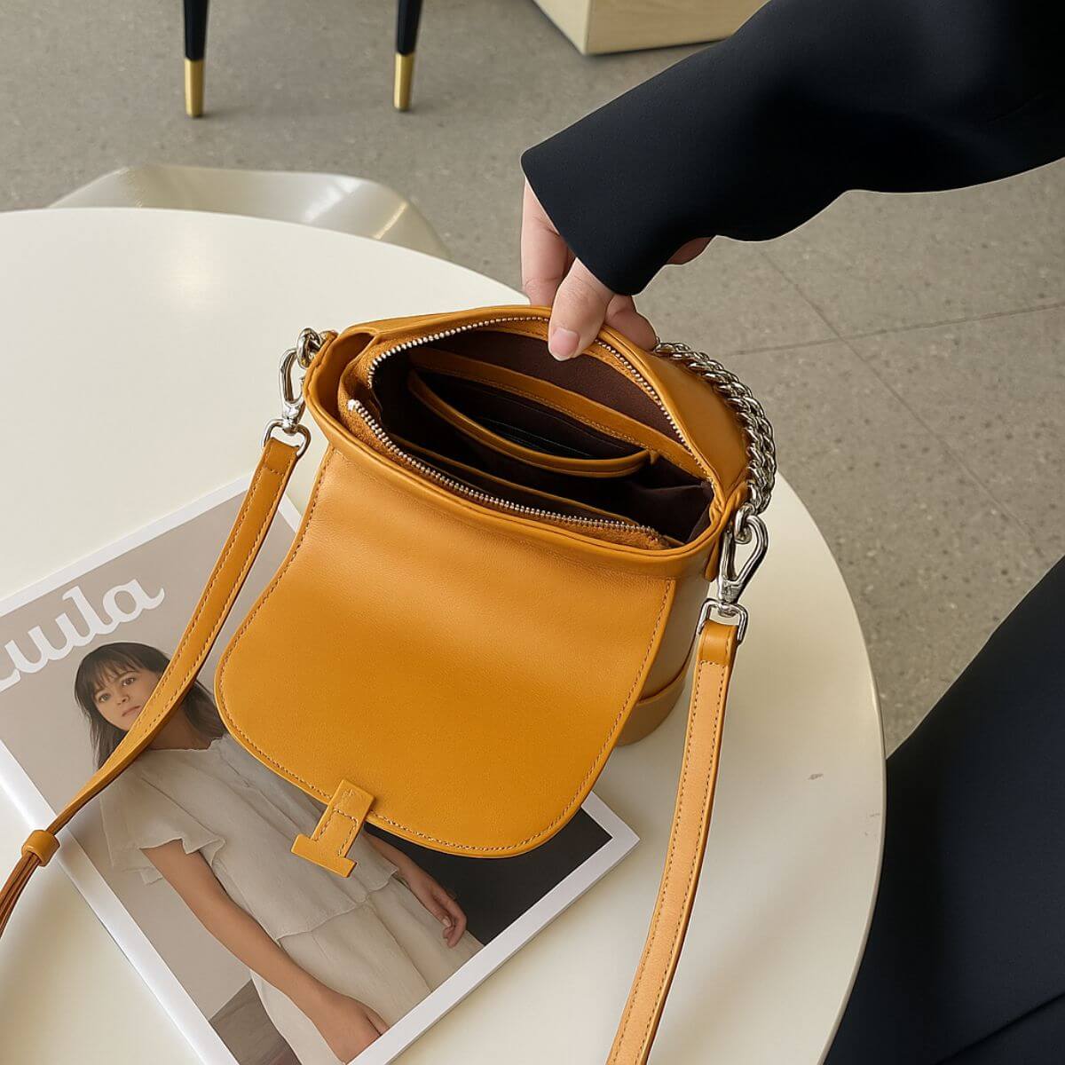 Retro Luxe Caramel Brown Mini Crossbody & Shoulder Bag