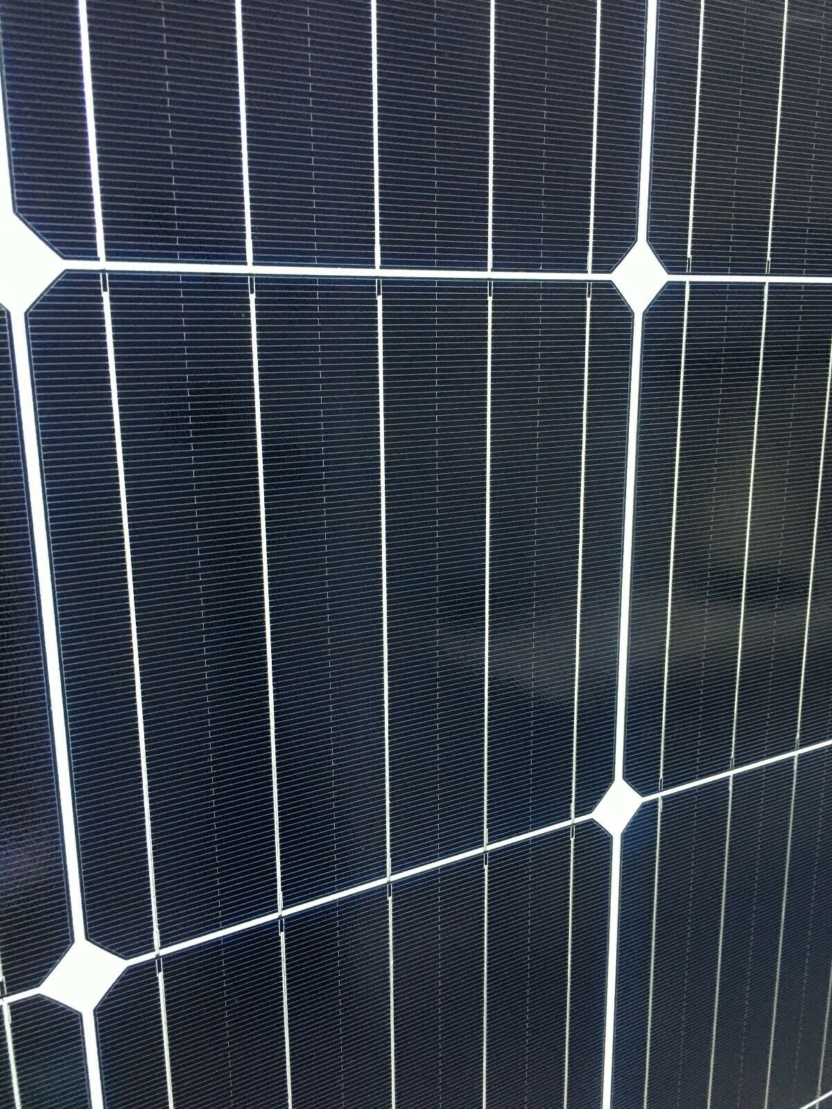 120 watt solar panel with cables
