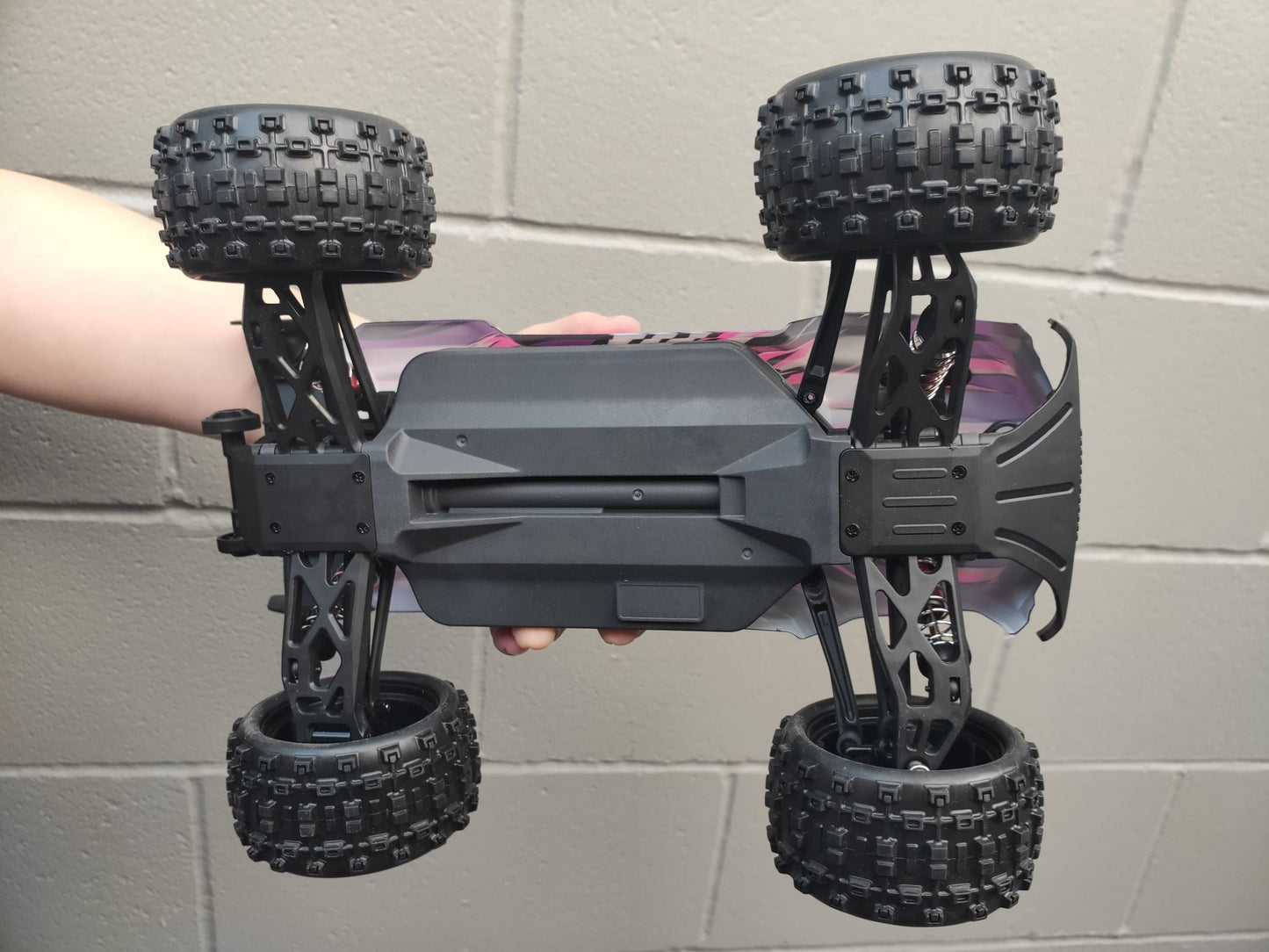 35+ km/h 4WD Electric High Speed RC Truggy Off-Road 1:16 Best Toy Gift