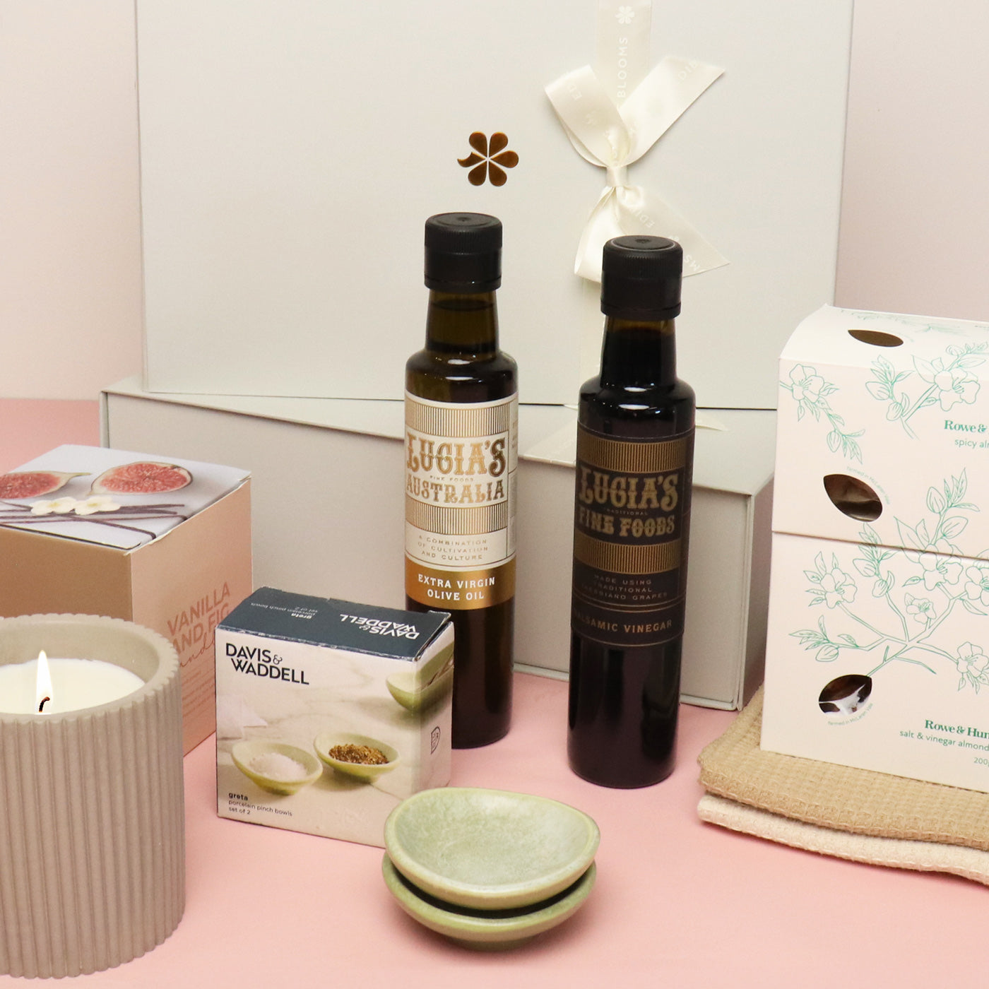 Settlement Hamper Medium