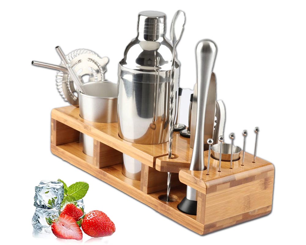 Cocktail shaker ice filter