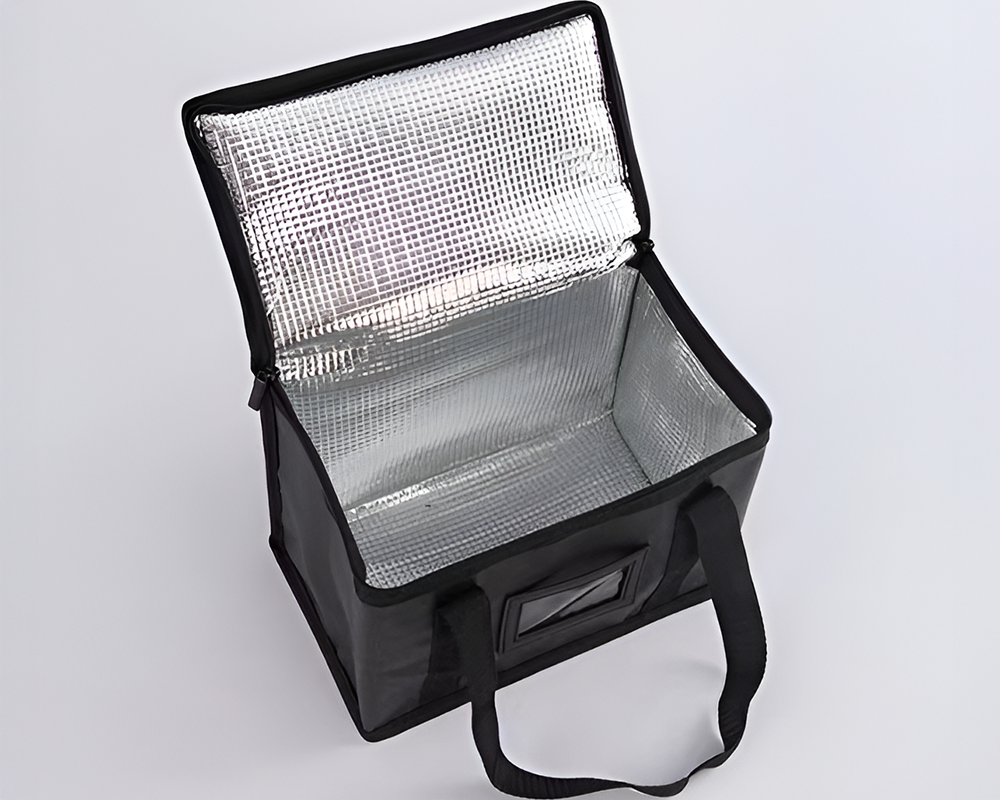 Bag with reinforced handles