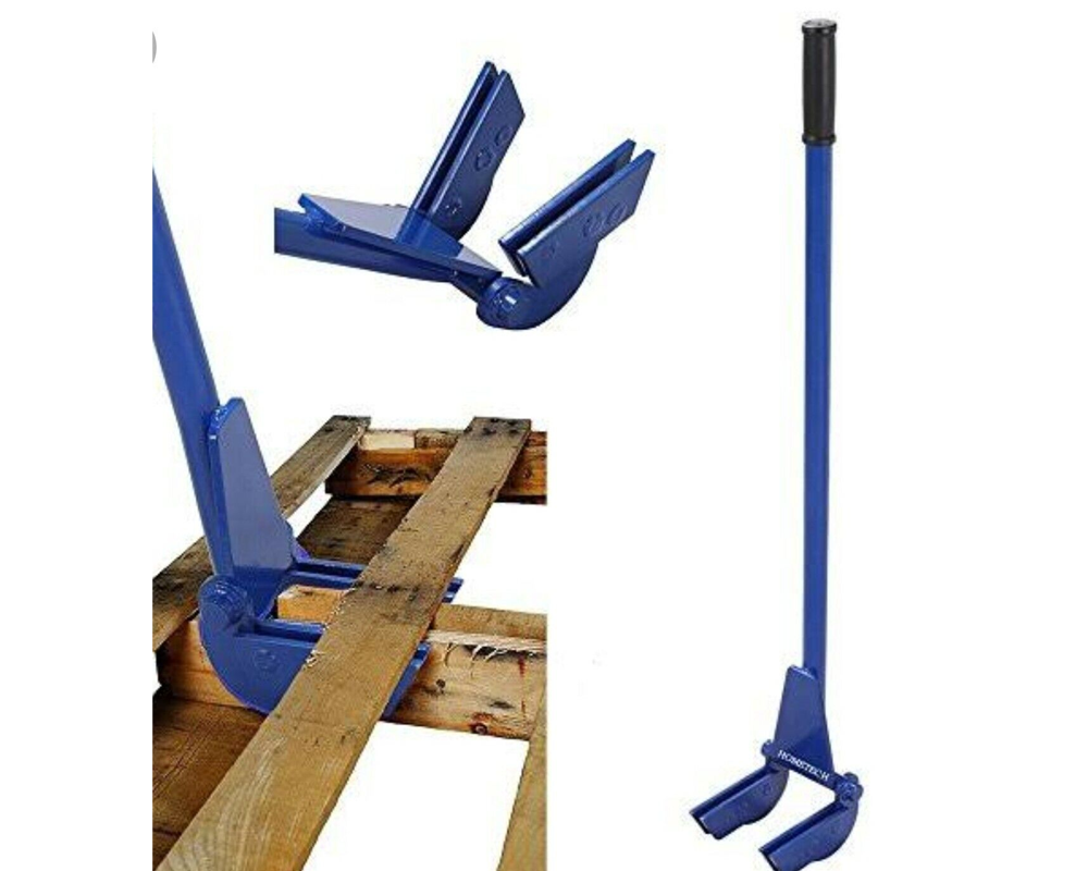 Wood separating pry bar
