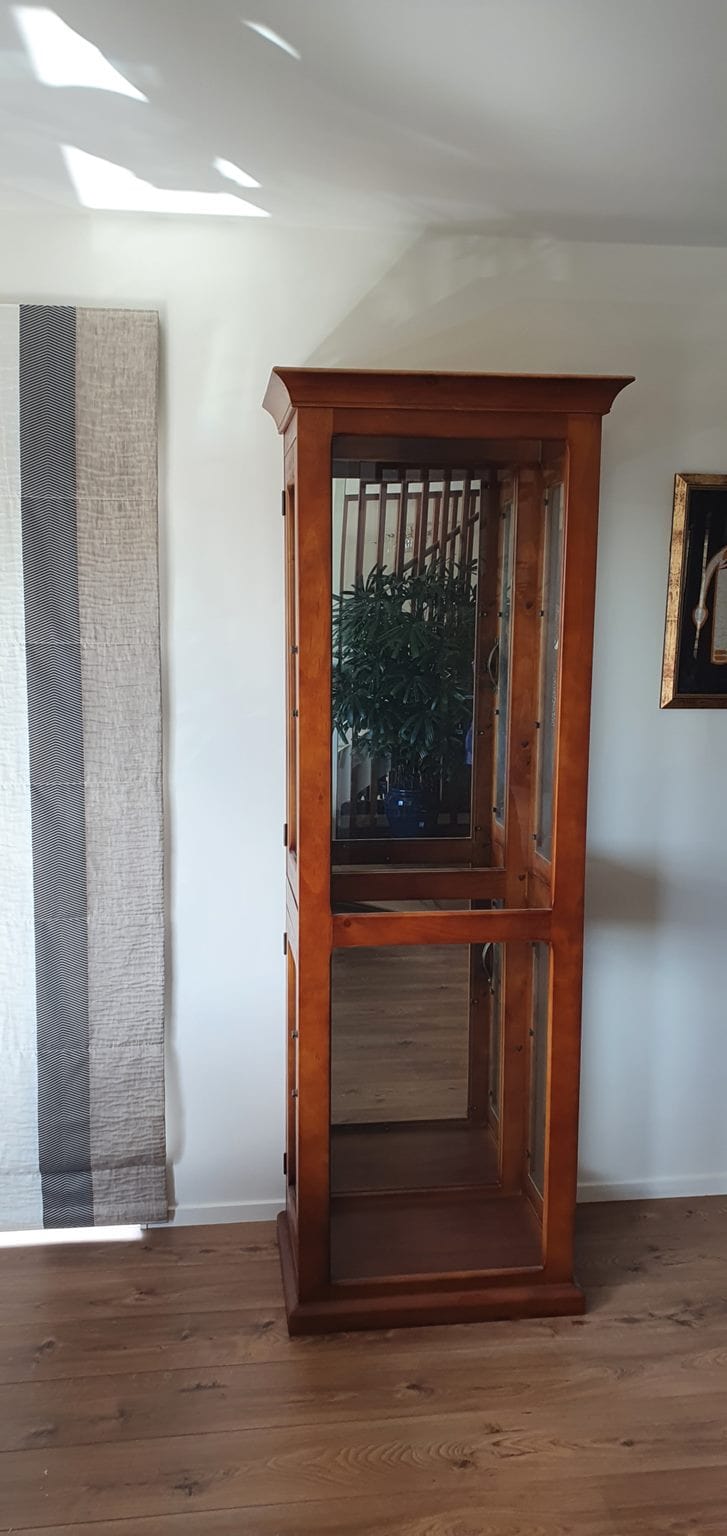 Bro Deals Storage Cabinets & Lockers Felton Display Cabinet