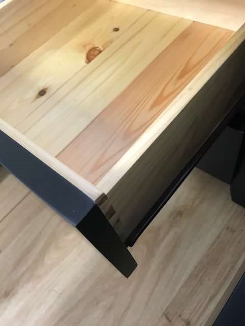 BroDeals Bedroom Furniture Sets Paiden Dresser with Mirror