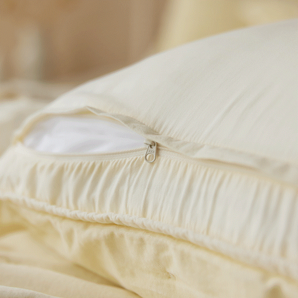 Venus Cotton Velvet Pillowcase