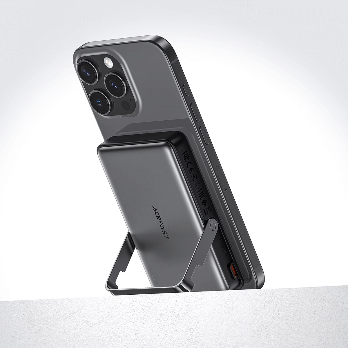 Acefast PD 22.5W Magnetic Power Bank with Built-in Stand 10000mAh M17