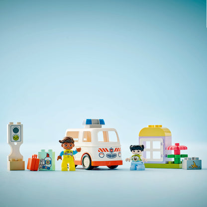 LEGO DUPLO: Ambulance & Driver (10447)