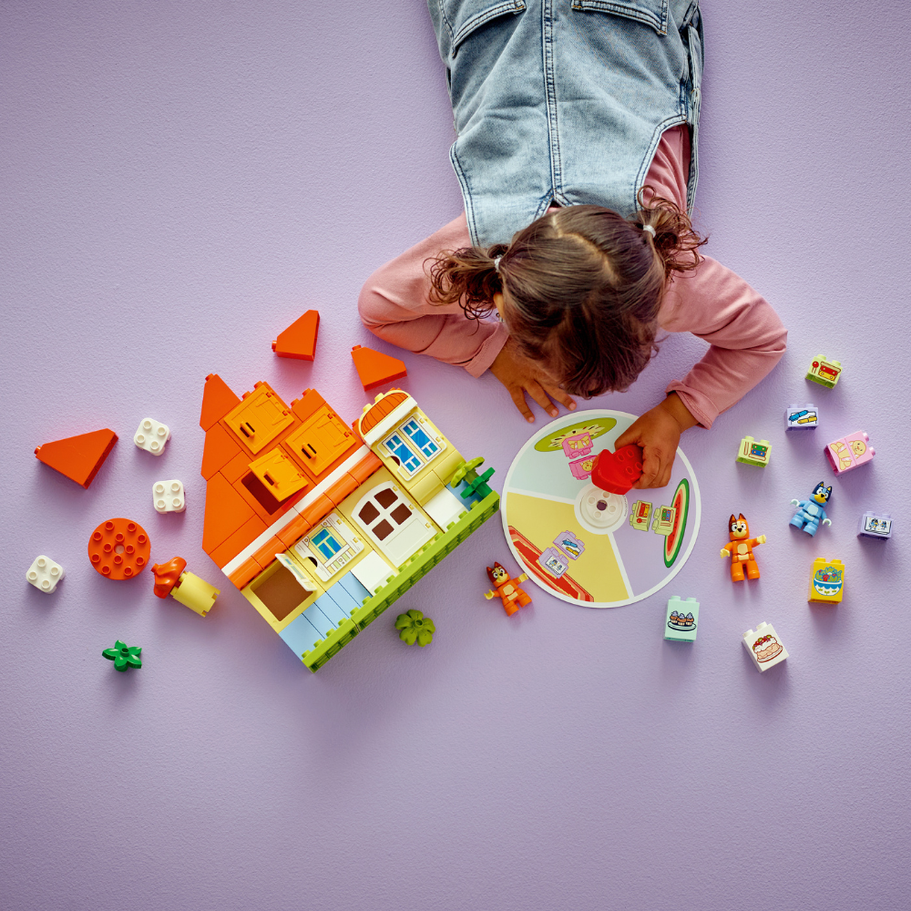 LEGO Duplo:  Bluey's Family House with Memory Game (10459)