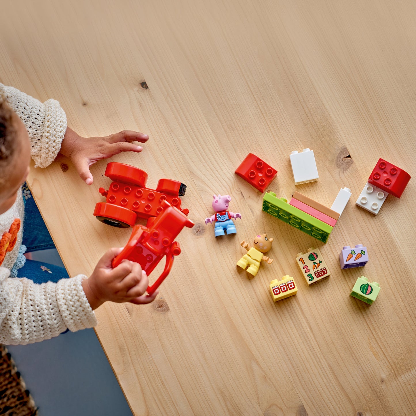 LEGO DUPLO: Peppa Pig Tractor and Market (10468)