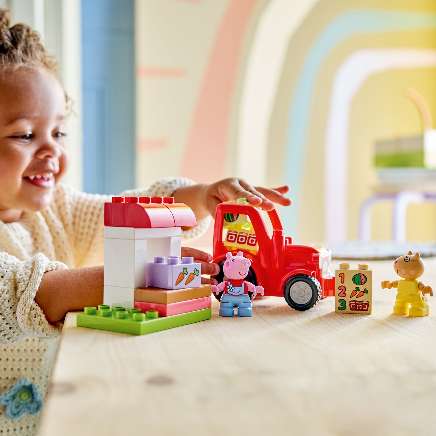 LEGO DUPLO: Peppa Pig Tractor and Market (10468)