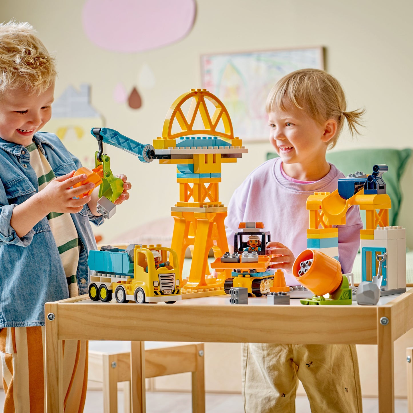 LEGO DUPLO: Town 3 in 1 Construction Site and Vehicles (10476)