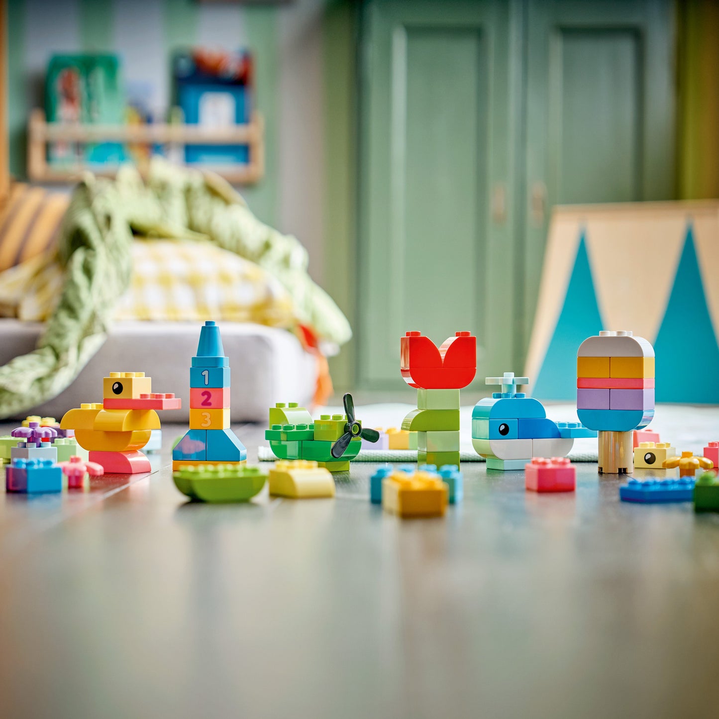 LEGO DUPLO: Classic Colourful Creative Box (10479)