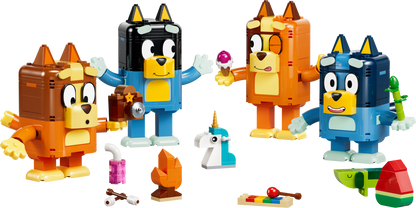 LEGO Bluey: Brick-Built Bluey Family (11217)