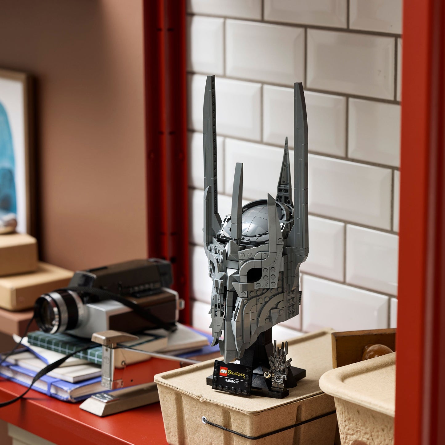 LEGO Icons: The Lord of the Rings Saurons Helmet (11373)