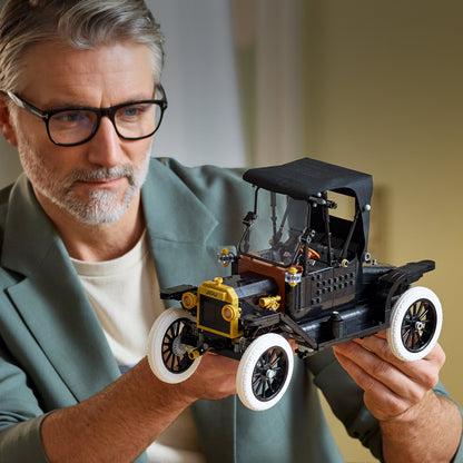 LEGO Icons: Ford Model T (11376)