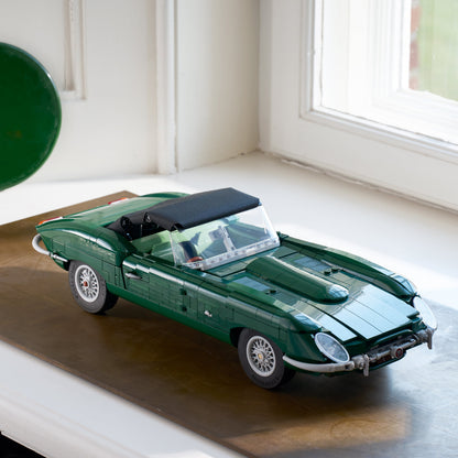 LEGO Icons: Jaguar E-Type (11381)