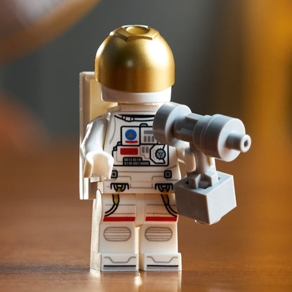LEGO Icons: Hubble Space Telescope (11382)