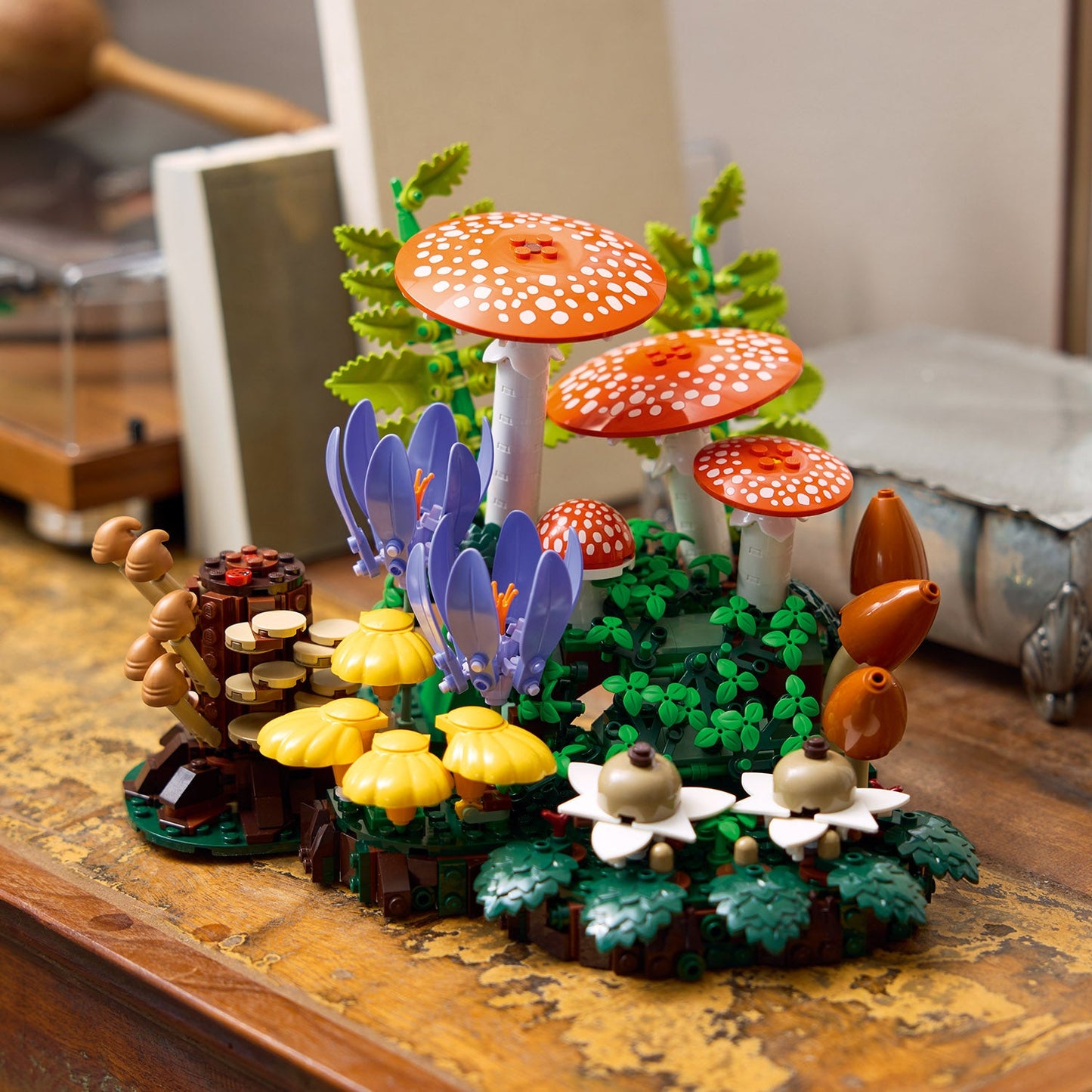 LEGO Botanicals: Woodland Mushrooms (11505)