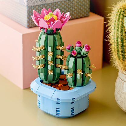 LEGO Botanicals: Flowering Cactus (11509)