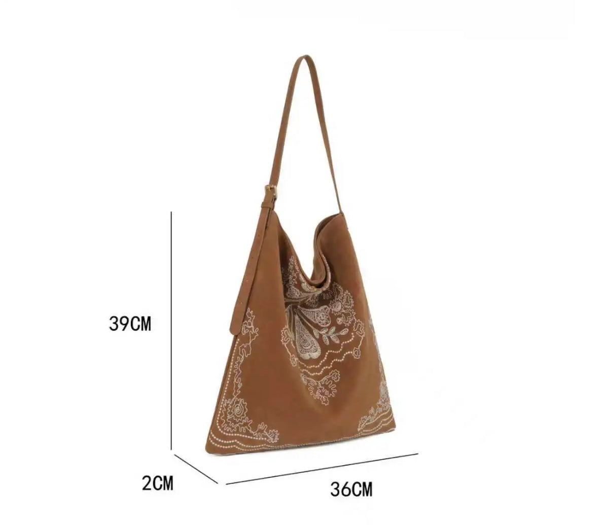 Lady Bohemian Embroidered Triangle Shoulder Bag