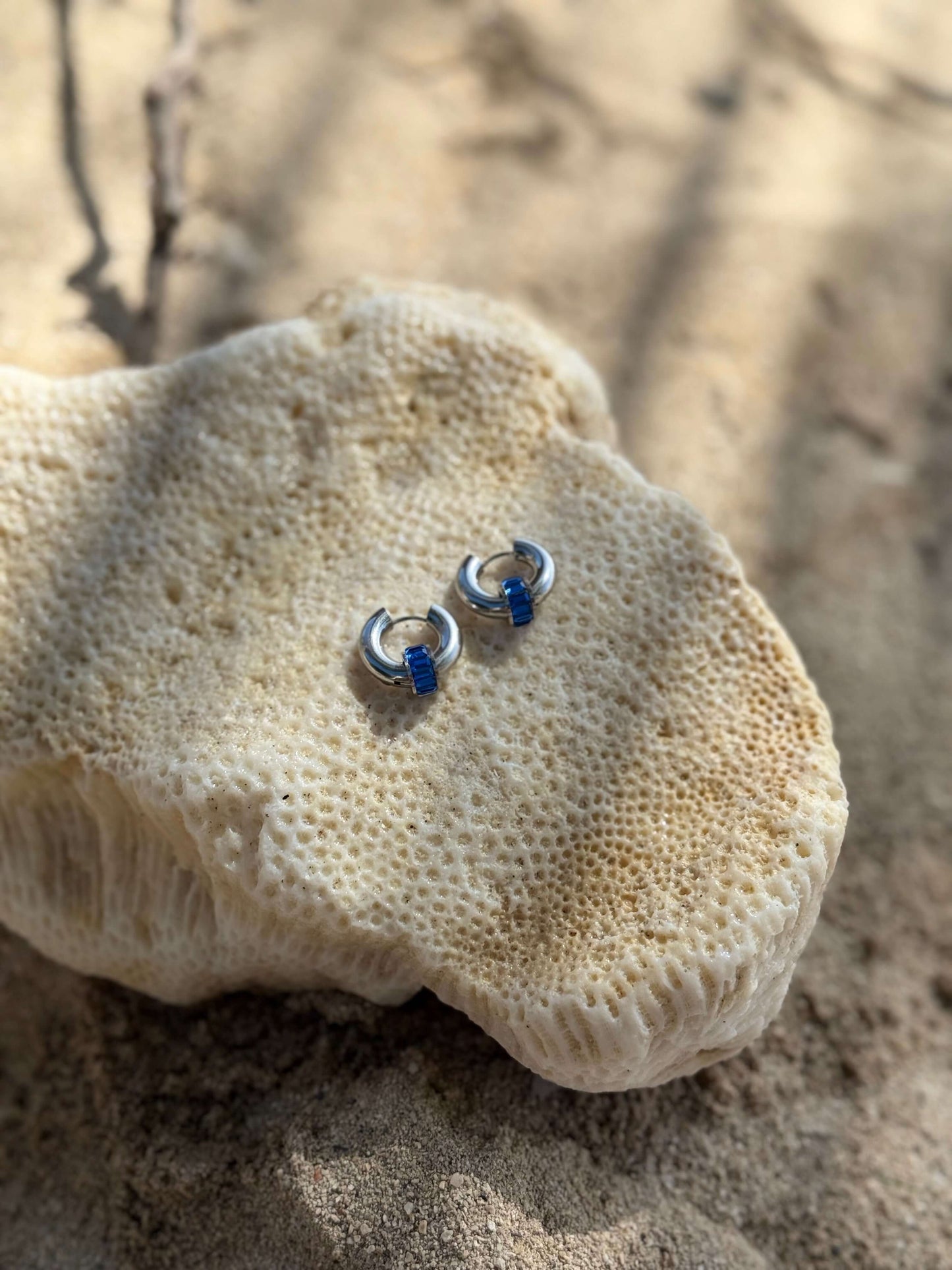 Moana Pūkākā Silver Huggies