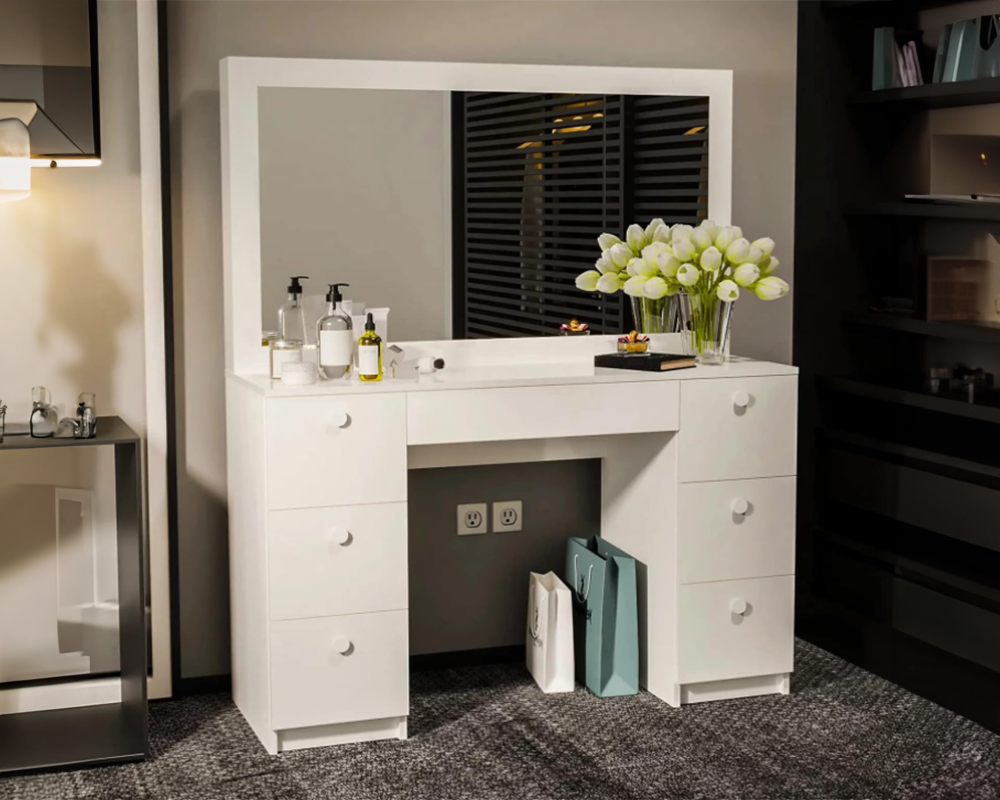 Dressing Table with Mirror
