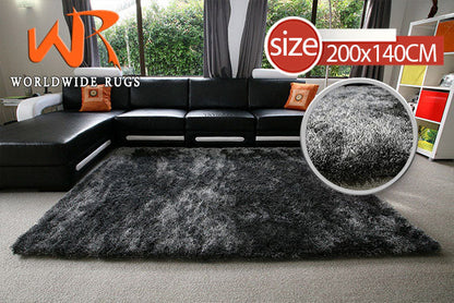Silk Black/White rug 2x1.4m