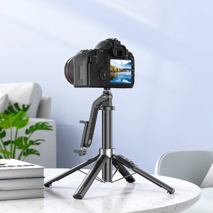Hoco Premium 2 in 1 Selfie Stick With 1.37m QuadPod (K21)
