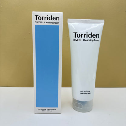 Torriden DIVE-IN Low Molecular Hyaluronic Acid Cleansing Foam