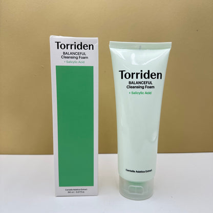 Torriden Balanceful Cica Cleansing Foam