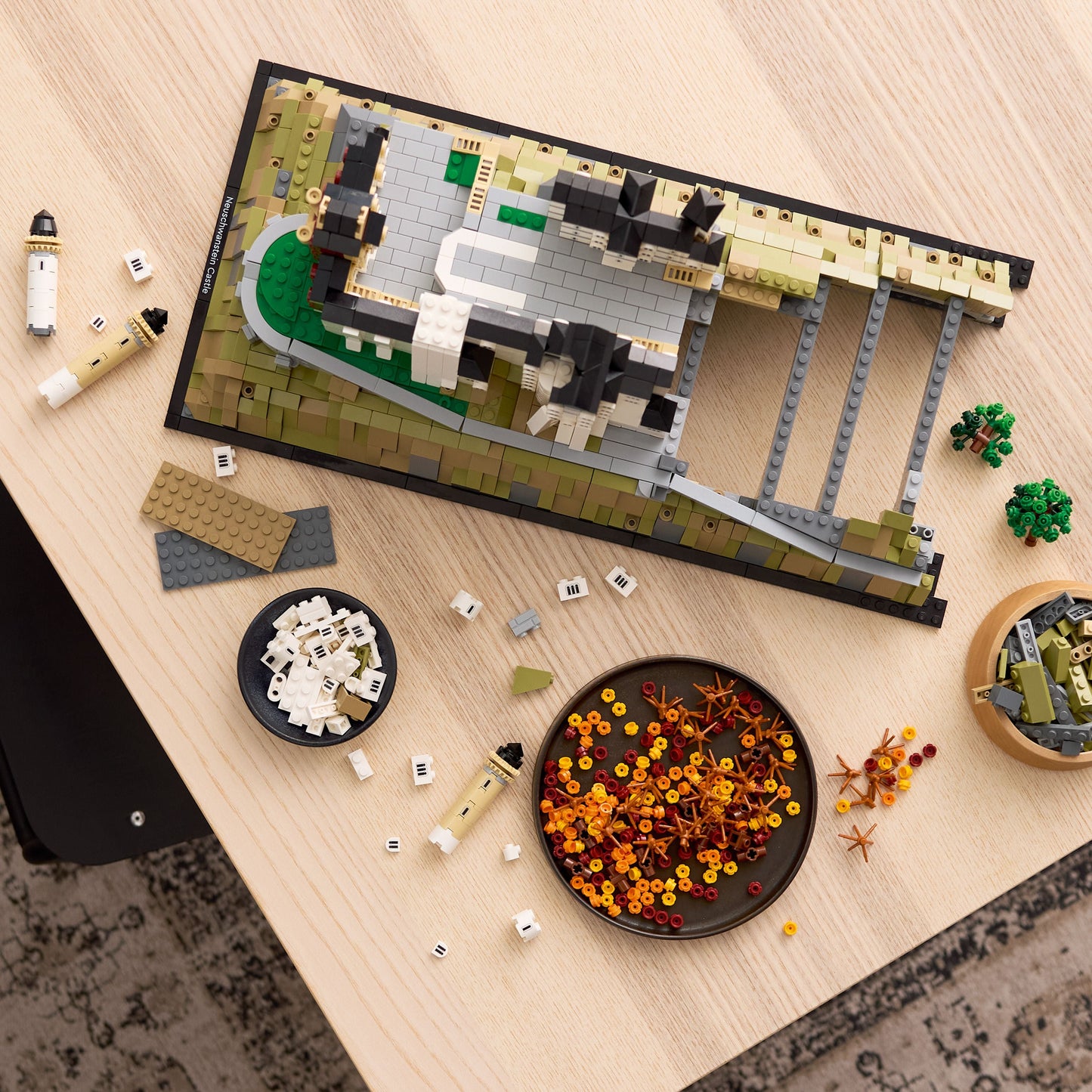 LEGO Architecture: Neuschwanstein Castle (21063)