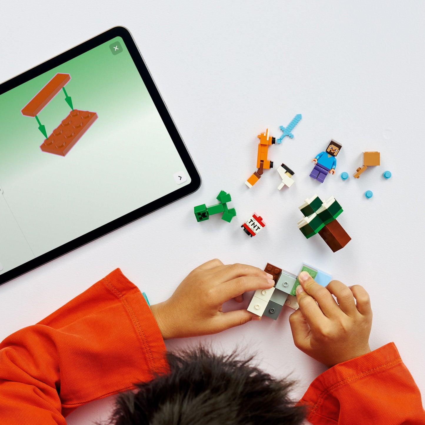 LEGO Minecraft: Steves Taiga Adventure (21583)