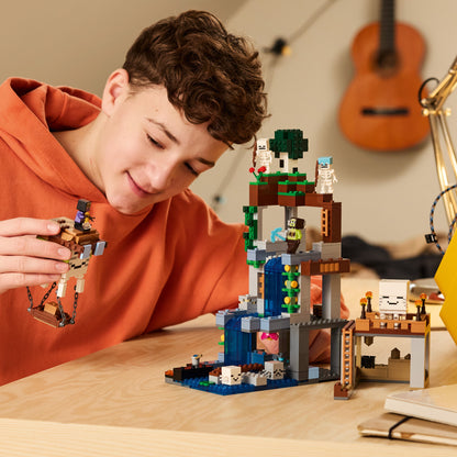 LEGO Minecraft: Ghast Station (21597)