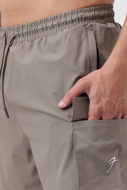 Delta Cargo Shorts Brown