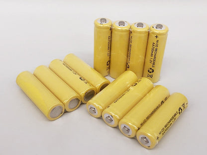 12Pcs 1.2V AA Rechargeable Battery 700mAh Rechargeable Ni-Cd Batteries