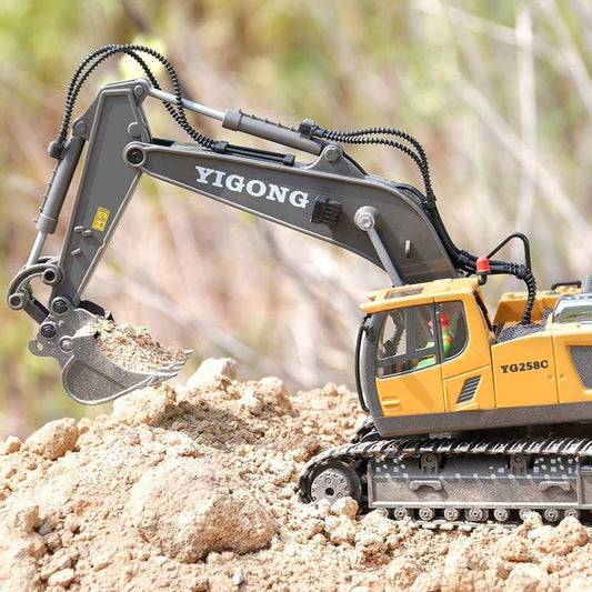 Remote Control Engineering Vehicles Series - 1:20 Excavator 11 Channels 2.4G