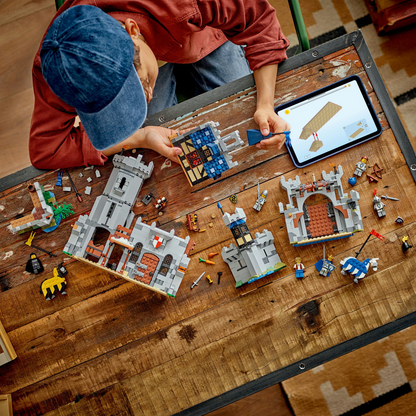 LEGO Creator: 3-in-1 Medieval Horse Knight Castle (31168)