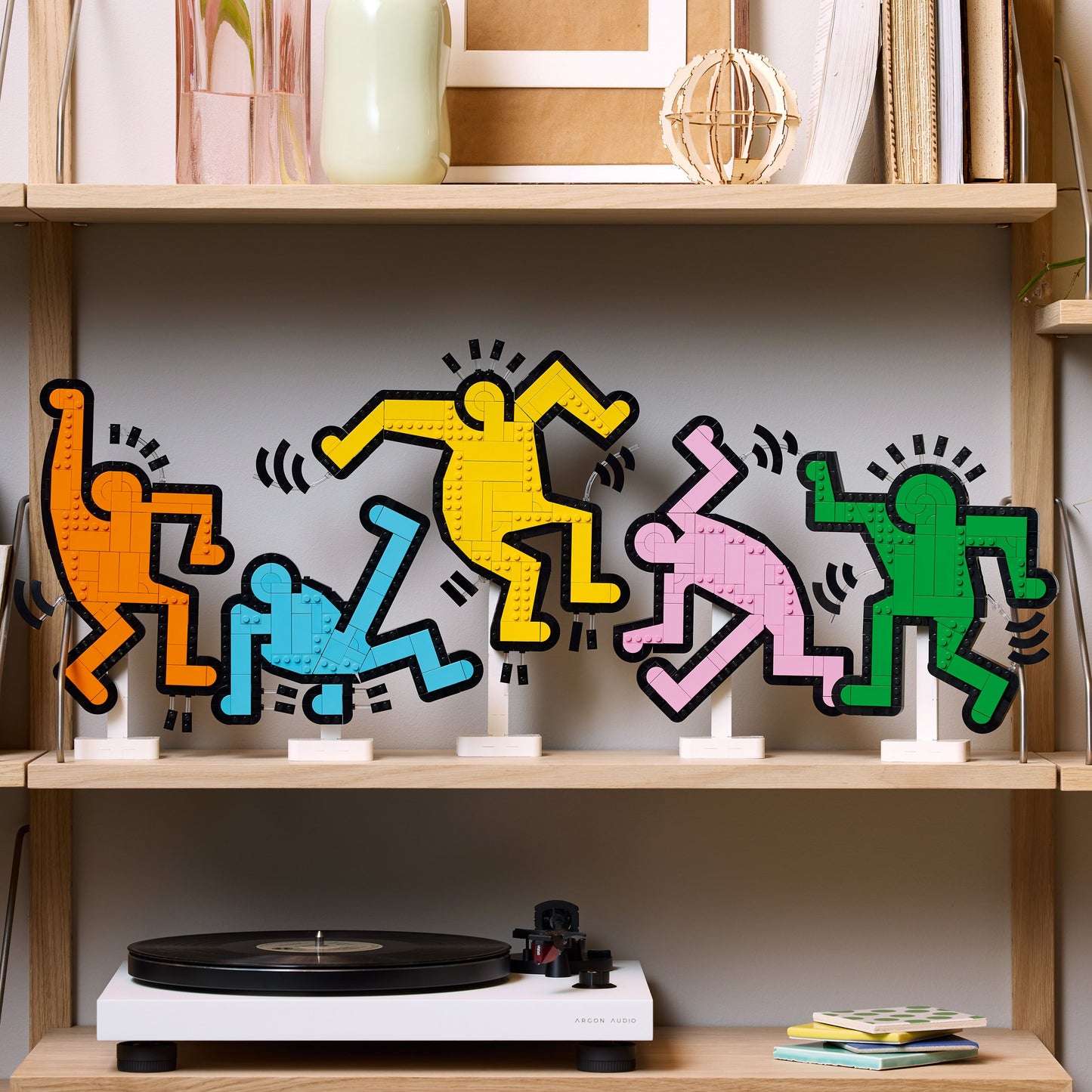 LEGO Art: Keith Haring Dancing Figures (31216)